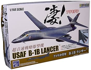 1/144スケールB1bランサー完成品 アカデミー 1/144 B-1B ランサー 完成品 academy 飛行機模型完成